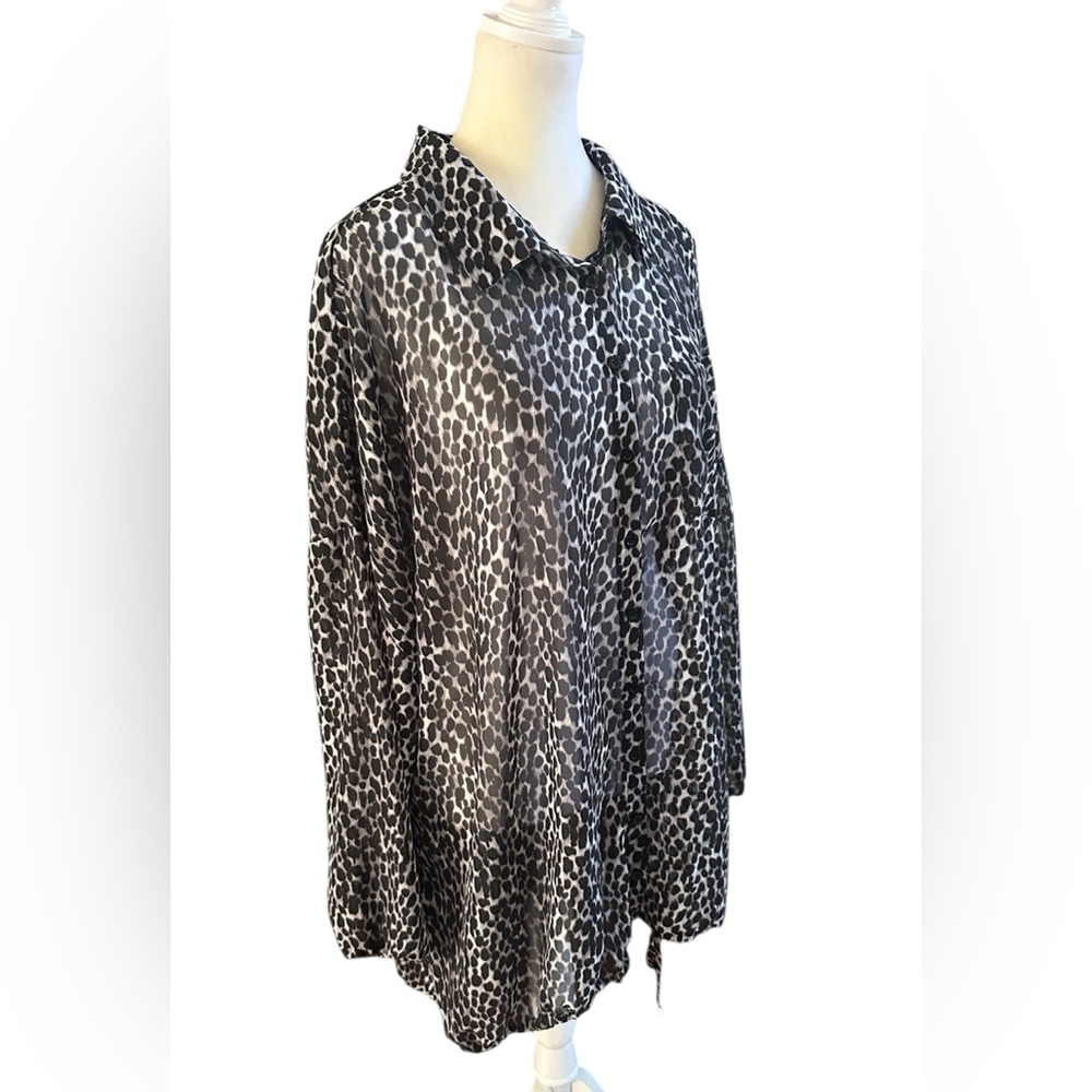 Torrid Animal‎ Print Sheer Oversized Blouse Womens 18/20 - Picture 2 of 7